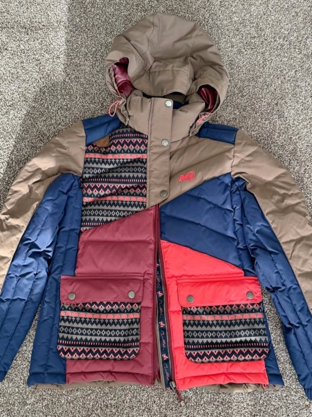 Millet Women's Removable Hood.